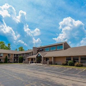 Americinn By Wyndham Hartford Wi
